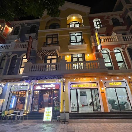 Lia Homestay Grand World Phu Quoc - Sunny Venice Apartment Buitenkant foto