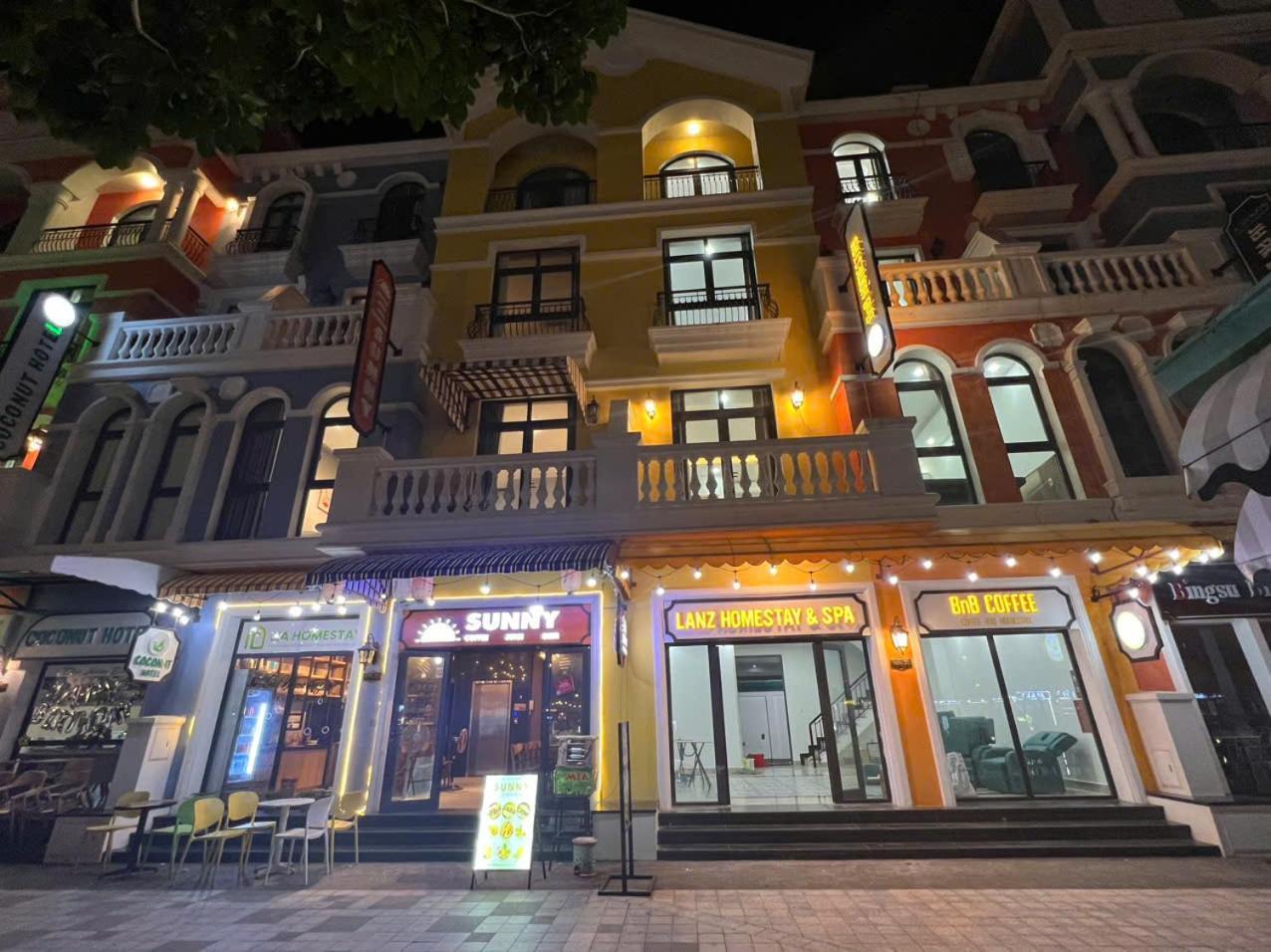 Lia Homestay Grand World Phu Quoc - Sunny Venice Apartment Buitenkant foto